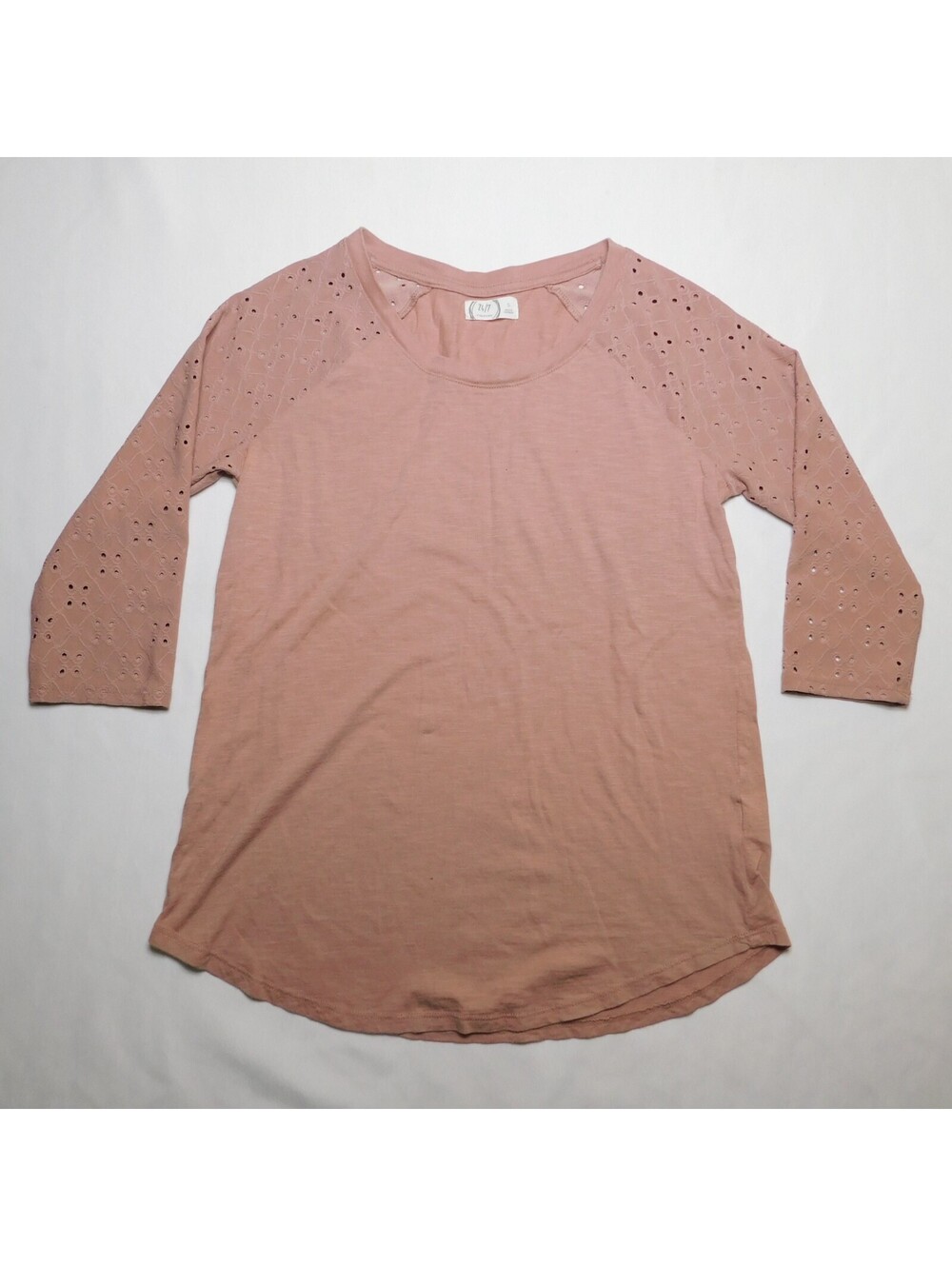 Maurices 24/7 Womens Small Pink Eyelet Lace Raglan 3/4 Sleeve Knit Top T-Shirt